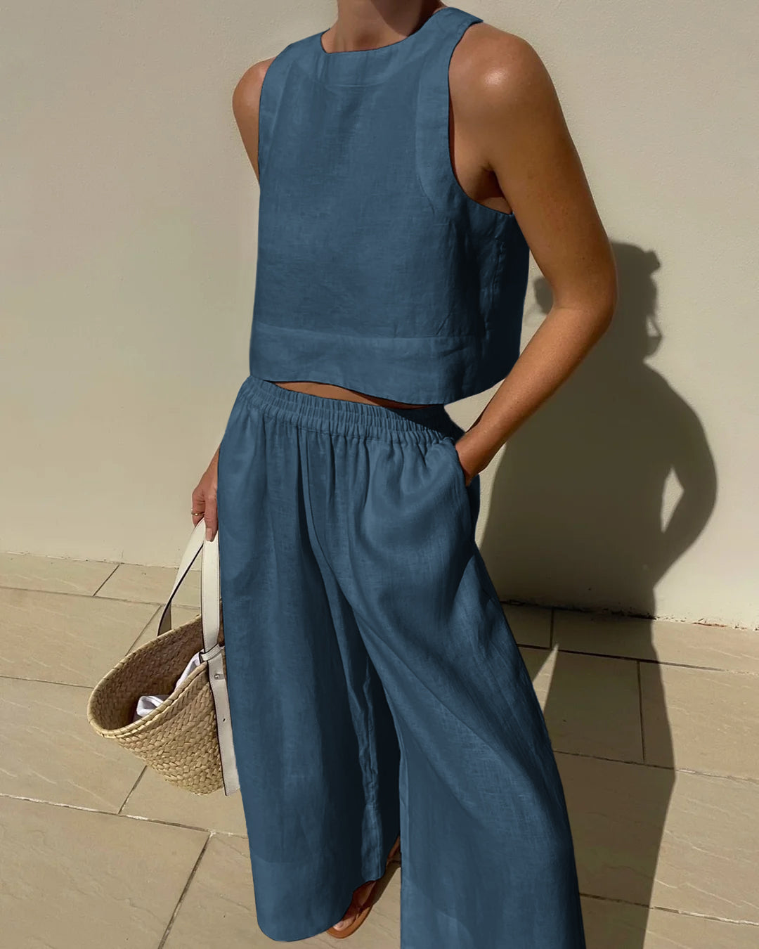 Amora | Elegant sommerantrekk