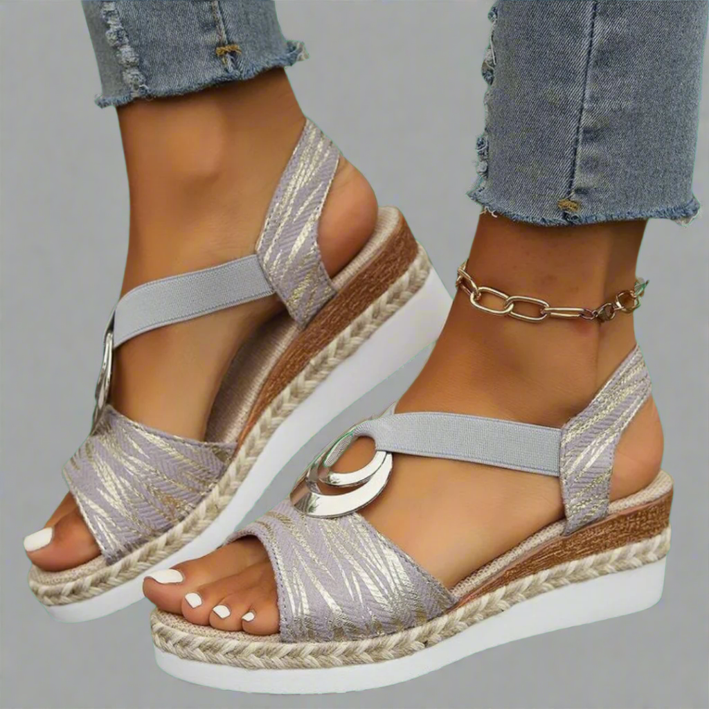 Dahlia | Stilrene Wedge-sandaler i Premium Materialer