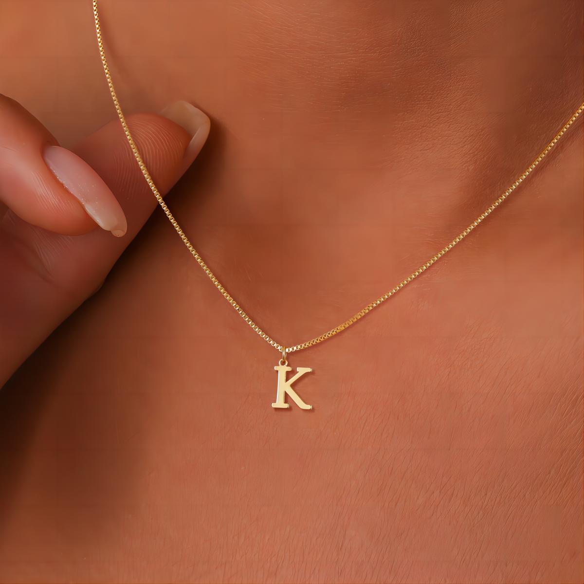 Halskjede med kjærlighetsbrev-initialer | 18k gull