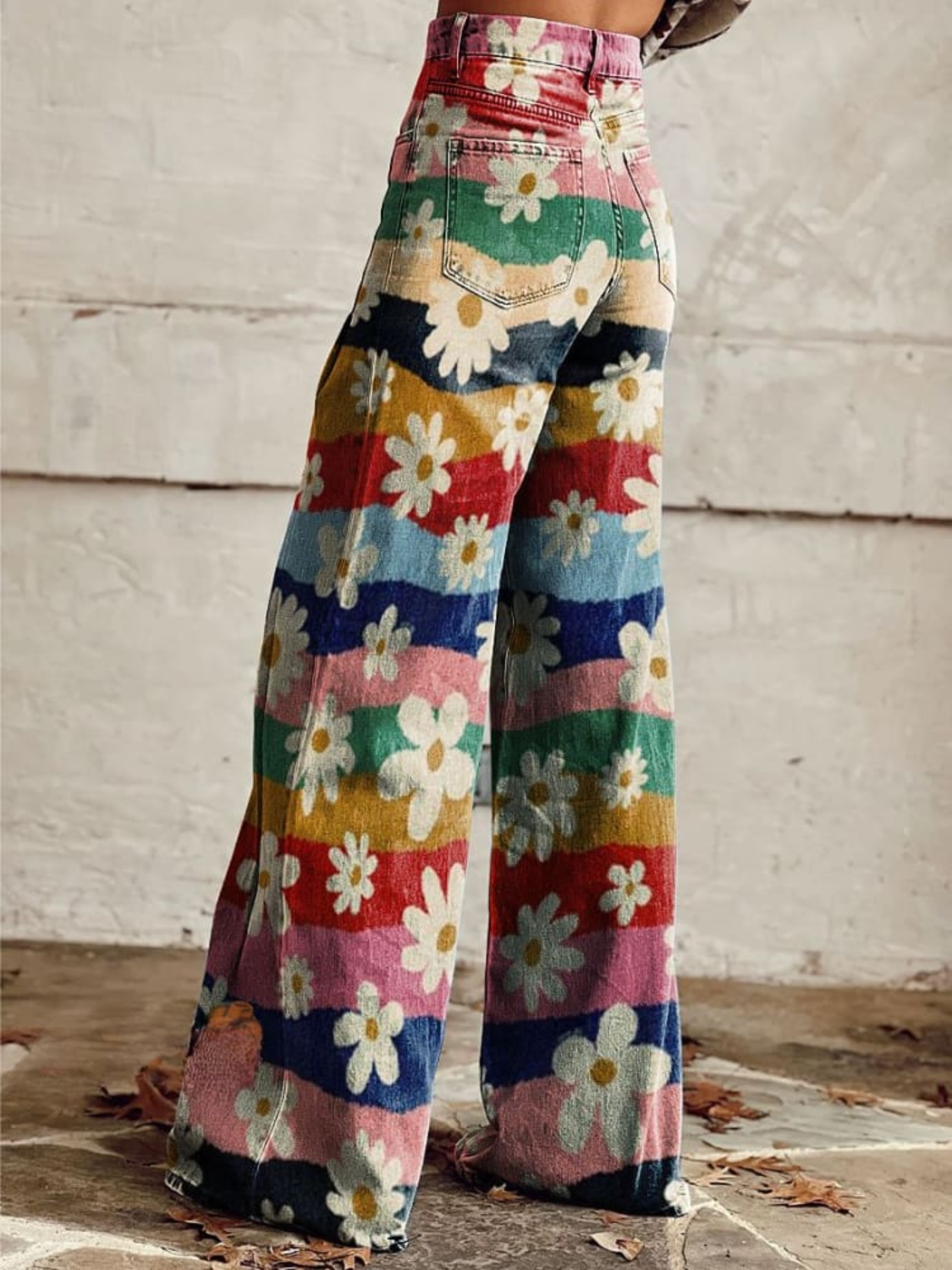 LÉON | Elegante og komfortable retrobukser med blomsterdesign