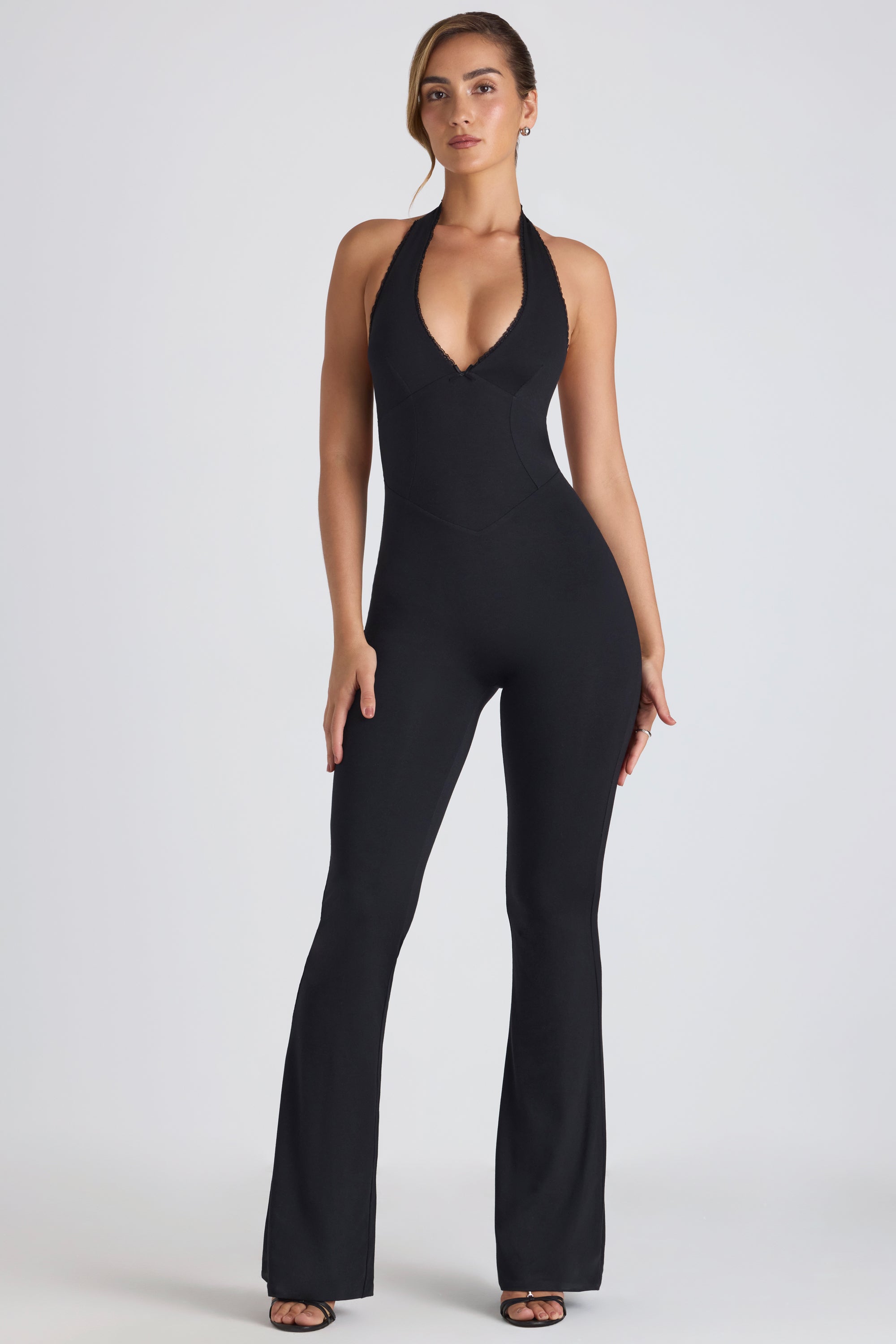 Noa | Utsvingt jumpsuit
