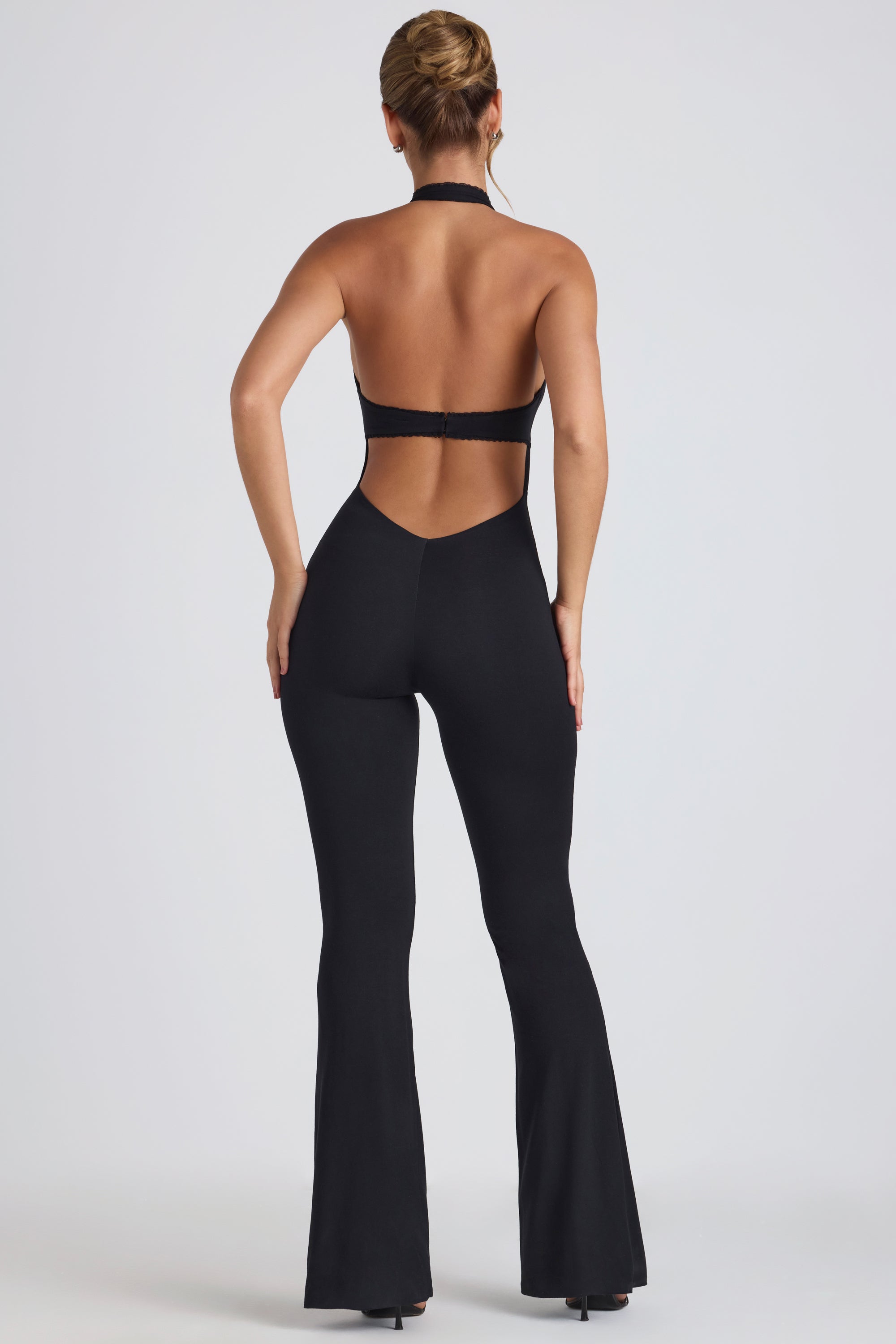 Noa | Utsvingt jumpsuit