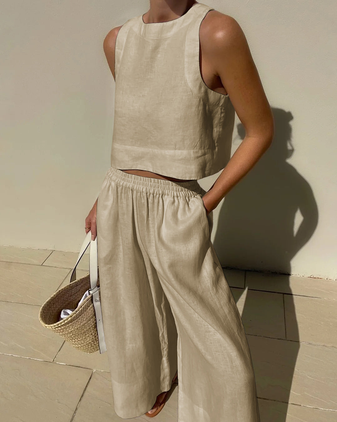 Amora | Elegant sommerantrekk