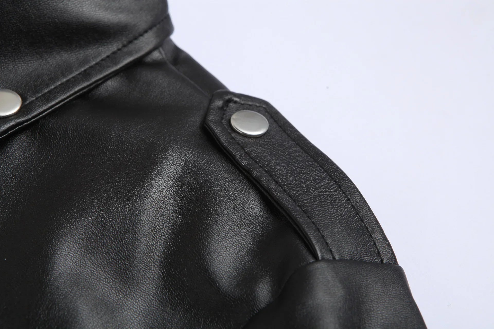 HAGEN™ | ELEGANT BOMBERJAKKE