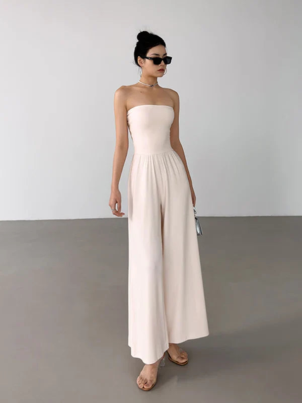Iris | Jumpsuit med enkel eleganse og skulpturerende effekt