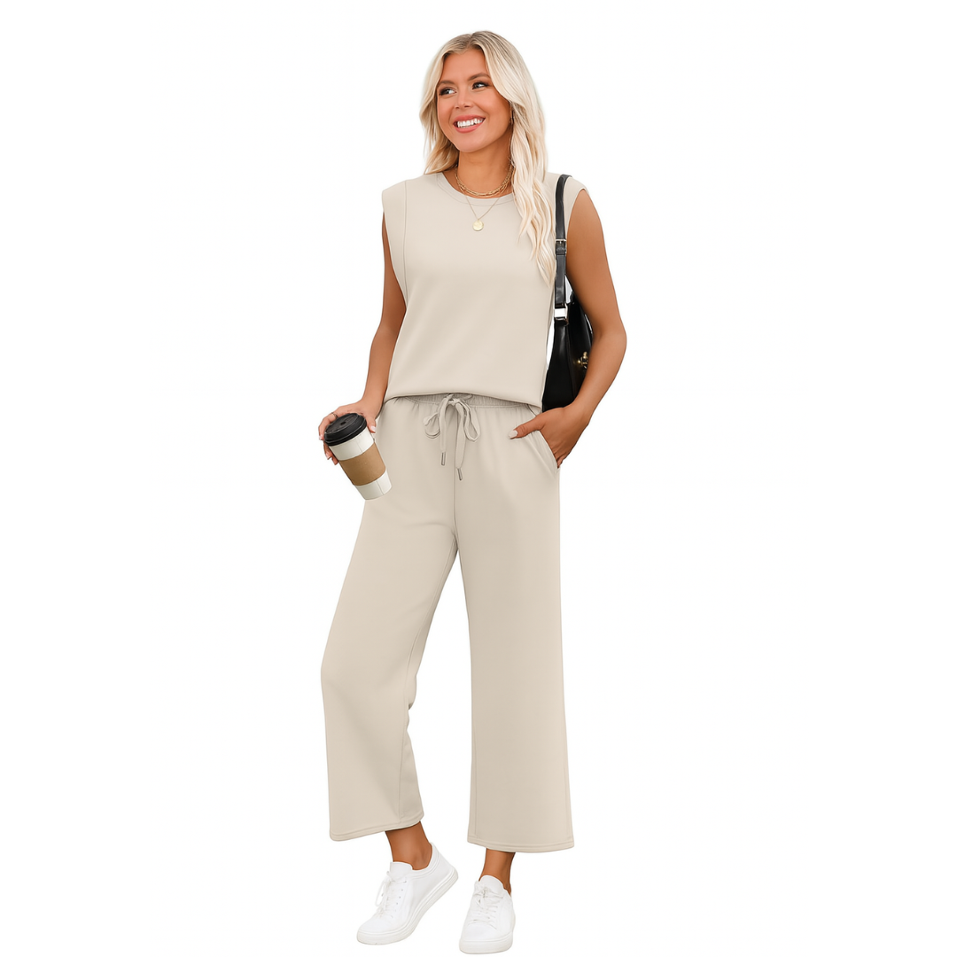 Ania | Feminint To-delt Sett – Mykt, Elegant og Stilig
