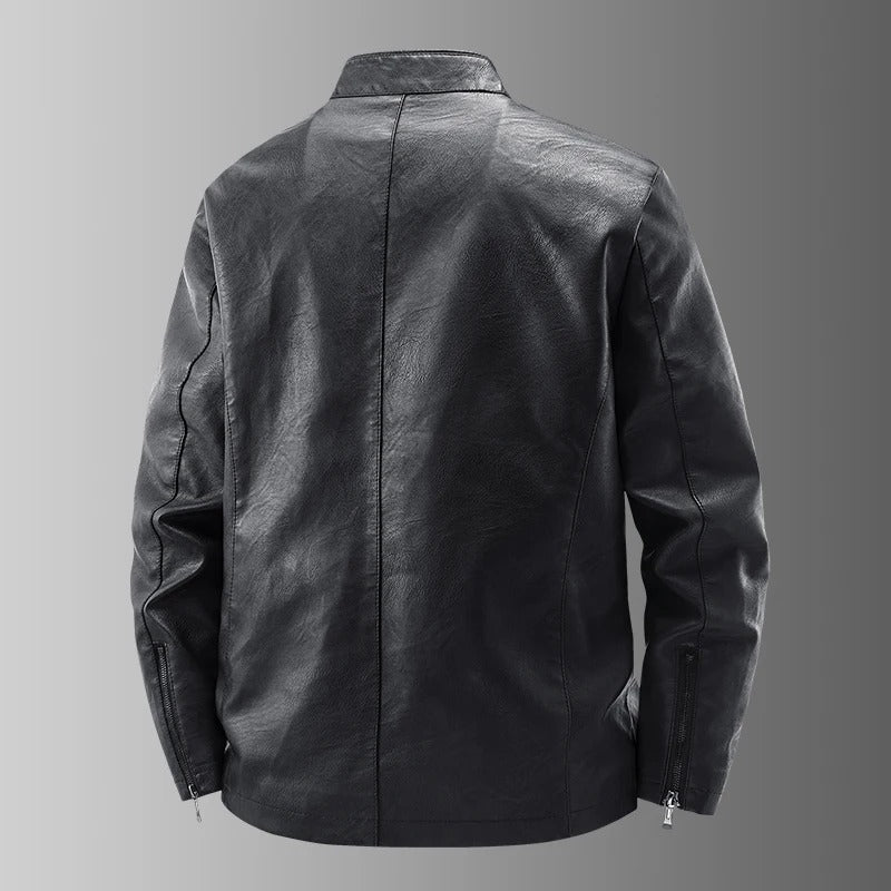 Skinnjakke i bikerstil