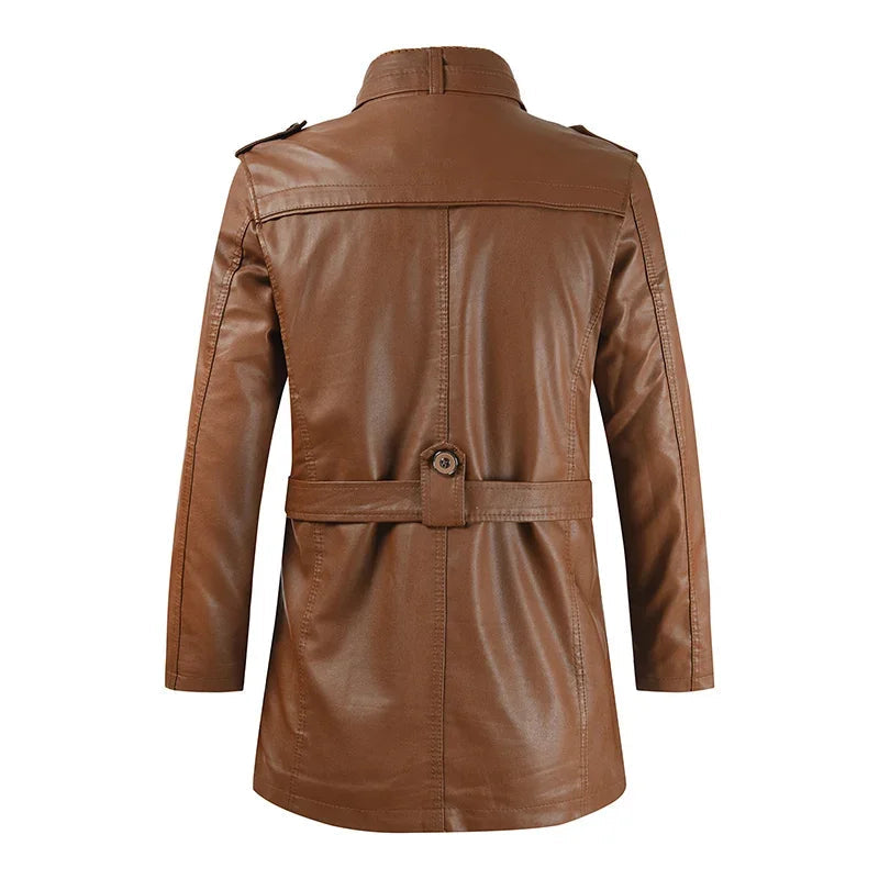 Elegant, lang skinnjakke i bikerstil